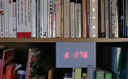 书架与电价计量屏:把使用量即时反馈给用户